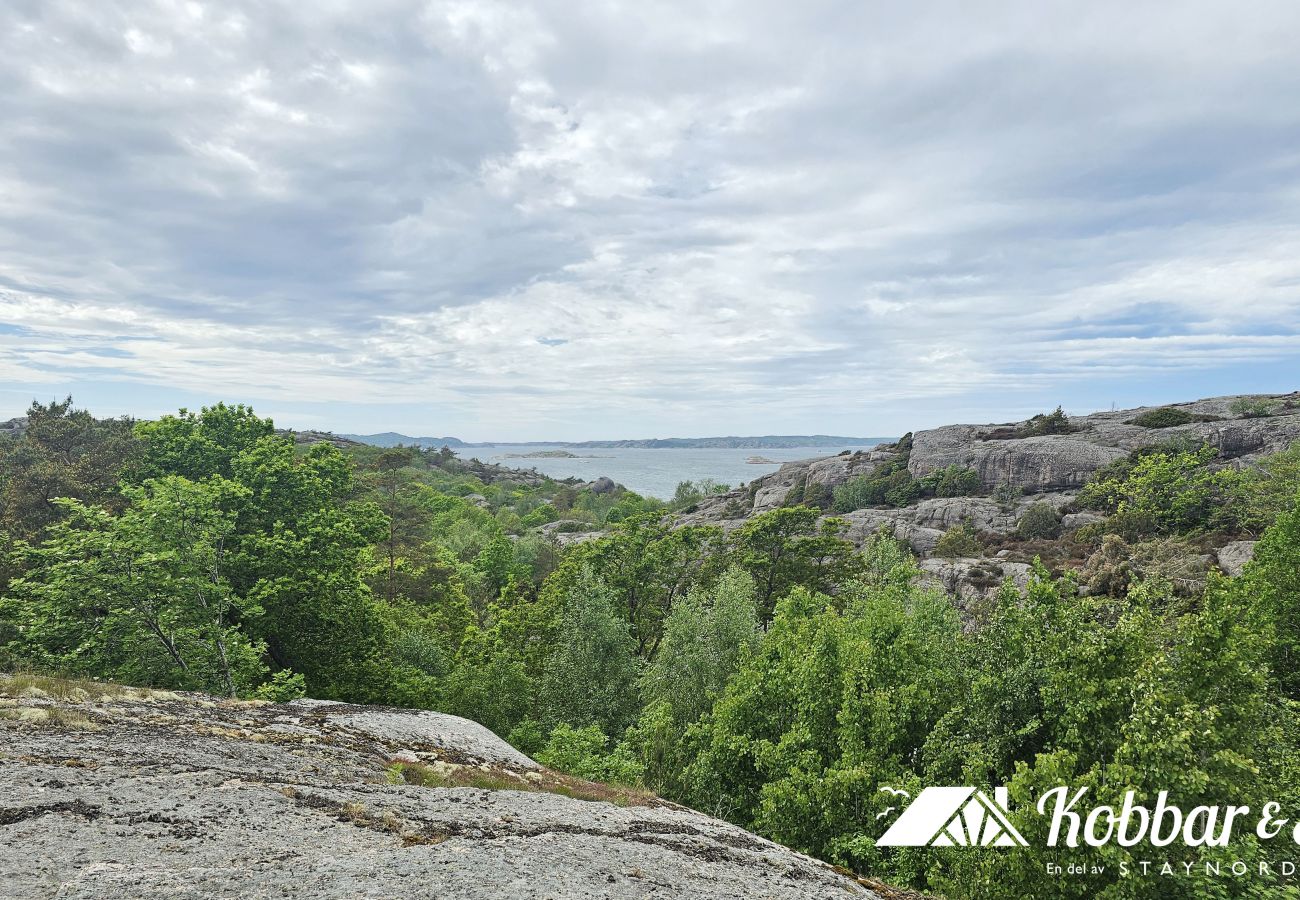 House in Hjälteby - Archipelago House by the Bohuslän Cliffs | SE09181