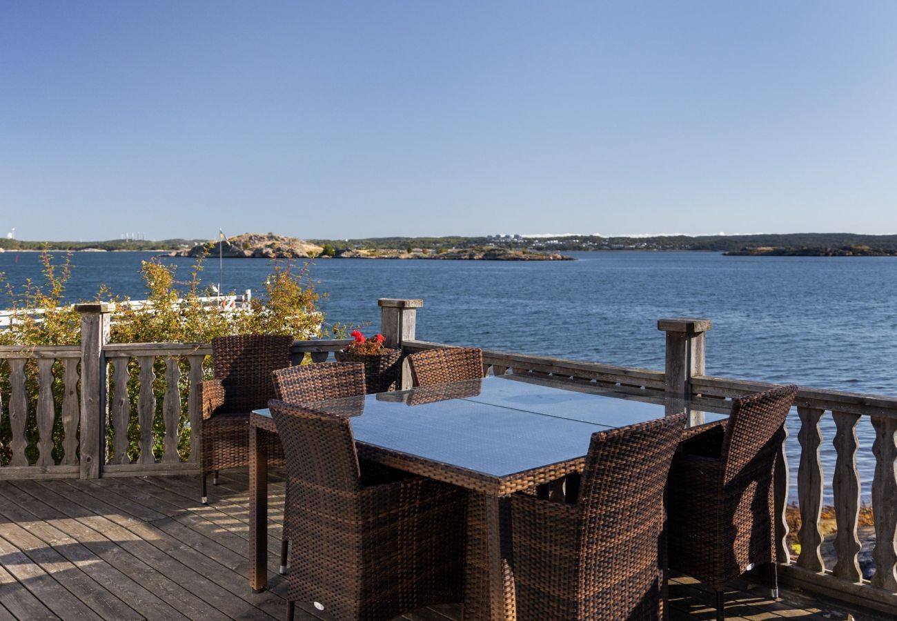 Stuga i Höviksnäs - SE09009