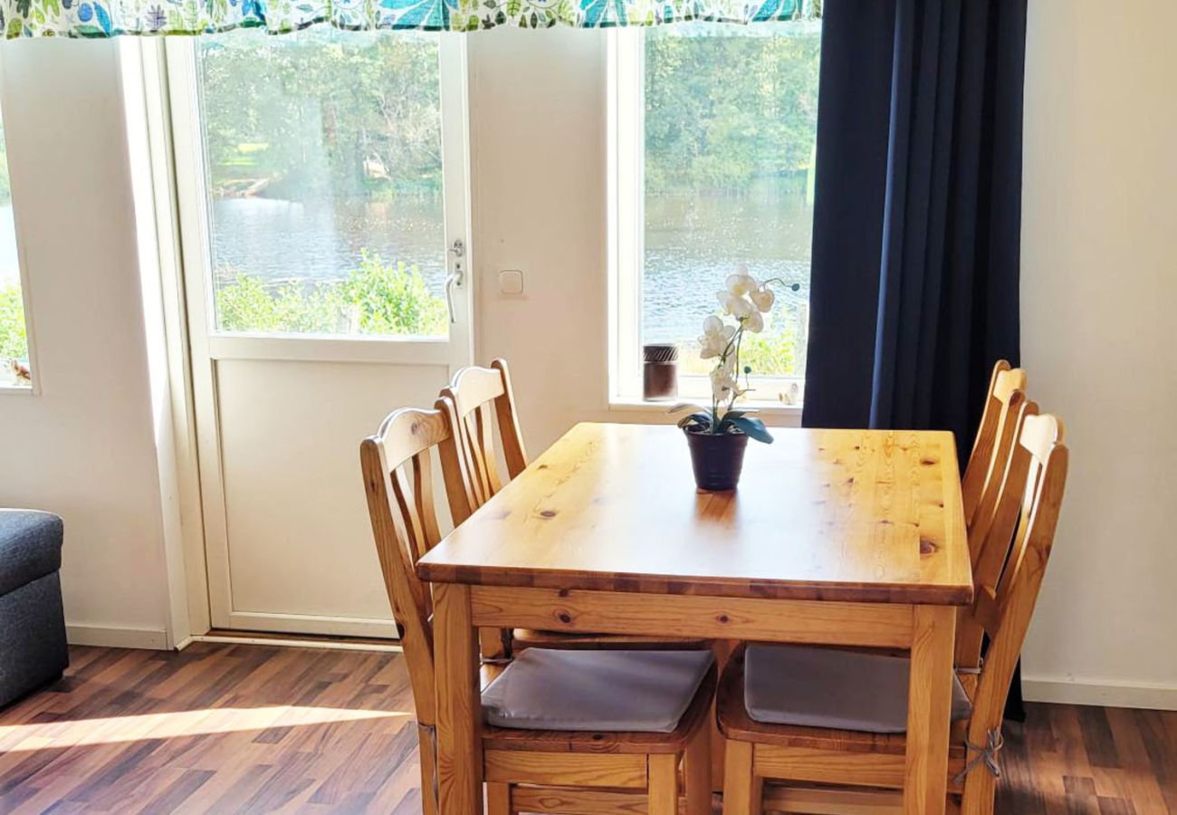 Stuga i Hamneda - SE06013