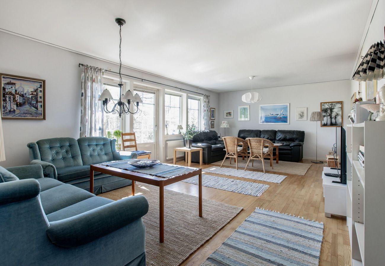 Stuga i Bolmsö - SE06030