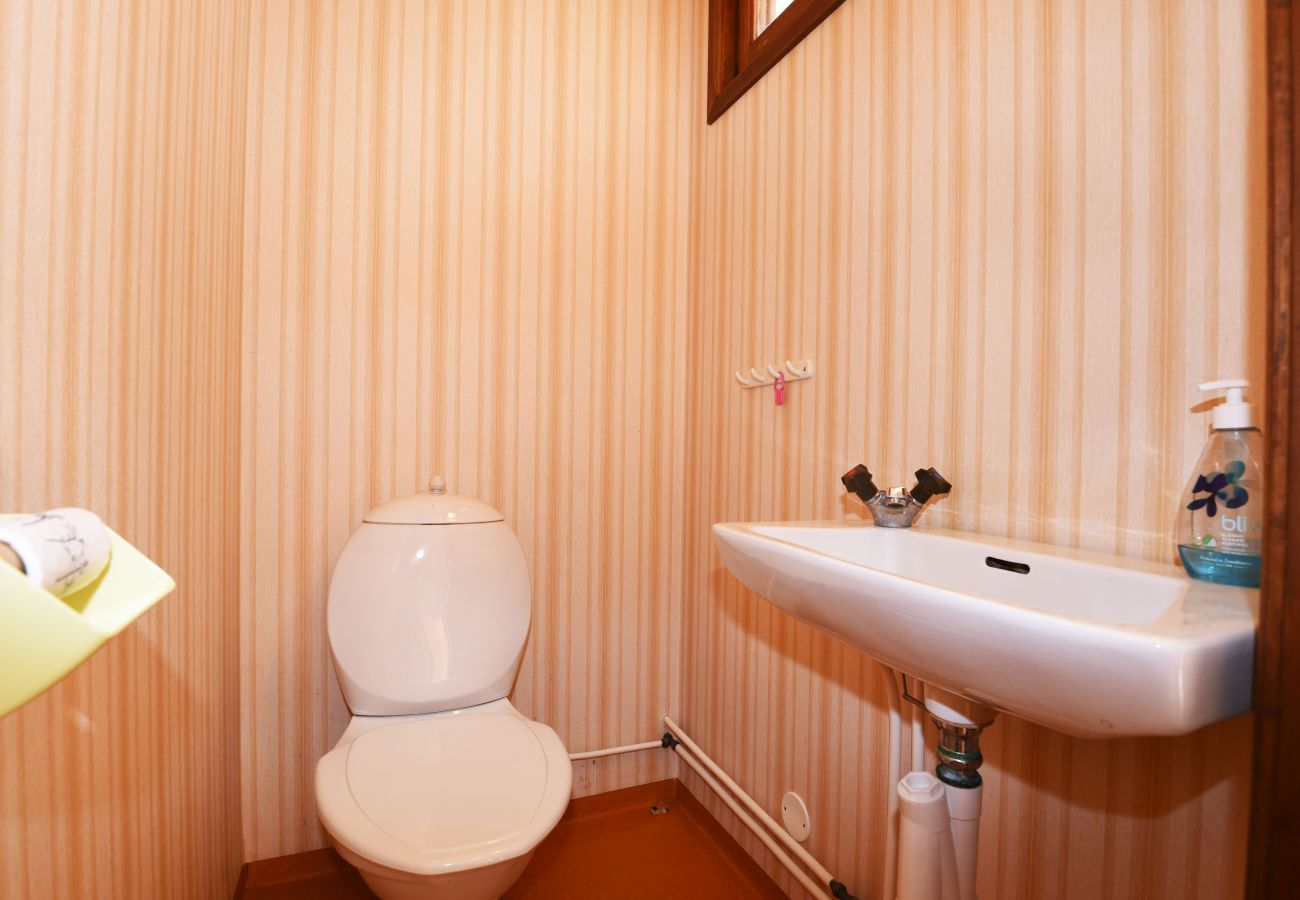 Stuga i Byxelkrok - SE04003