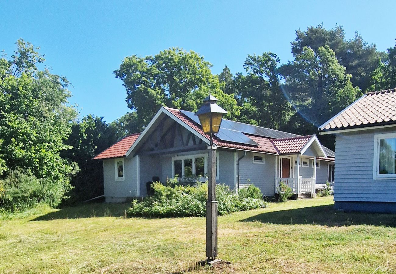 Stuga i Byxelkrok - SE04003