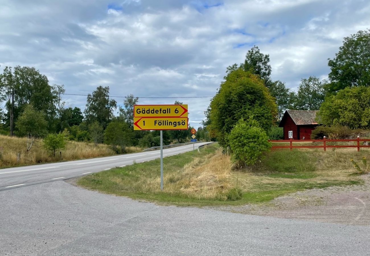 Stuga i Kisa - SE10013