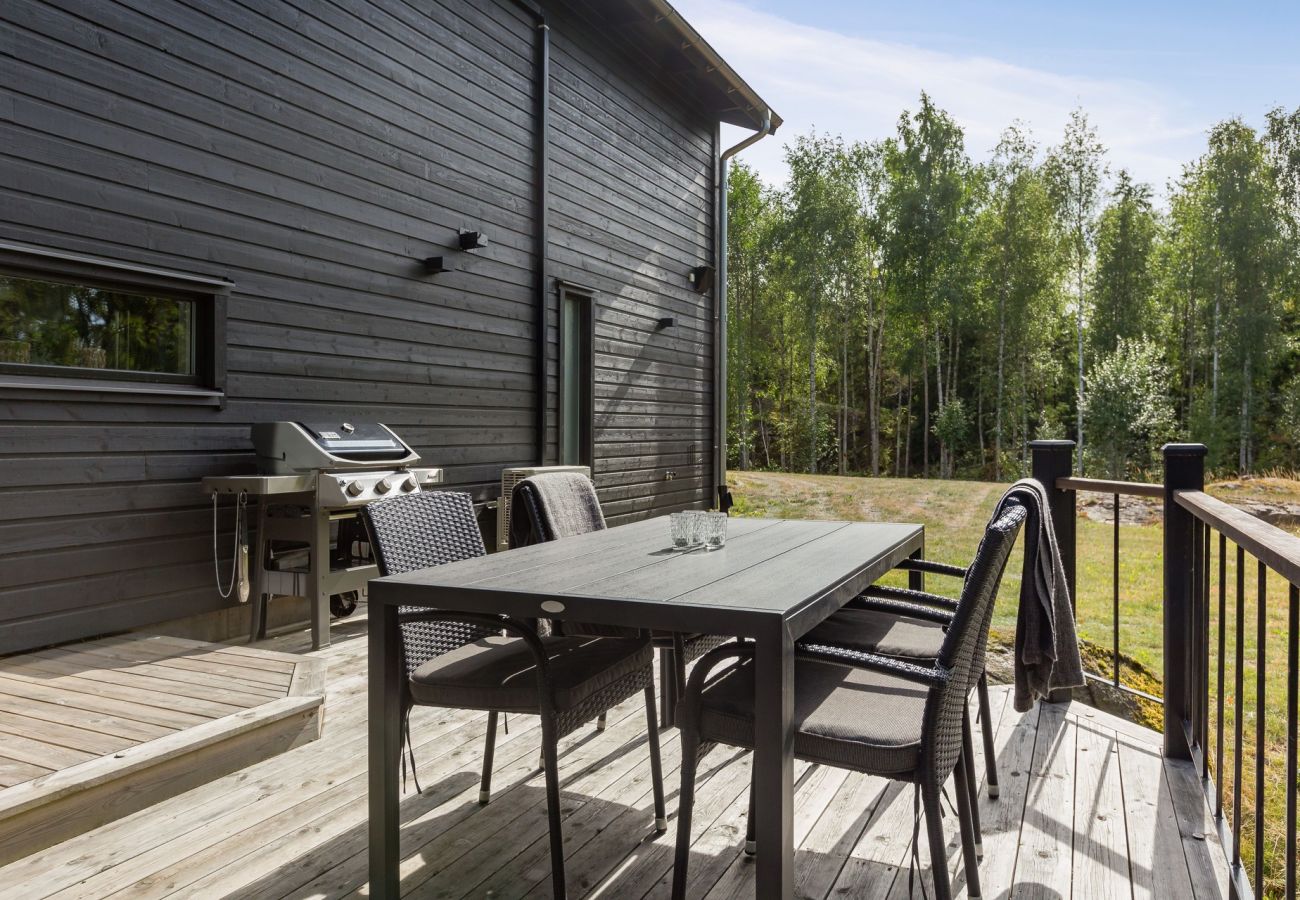 Stuga i Kisa - SE10013