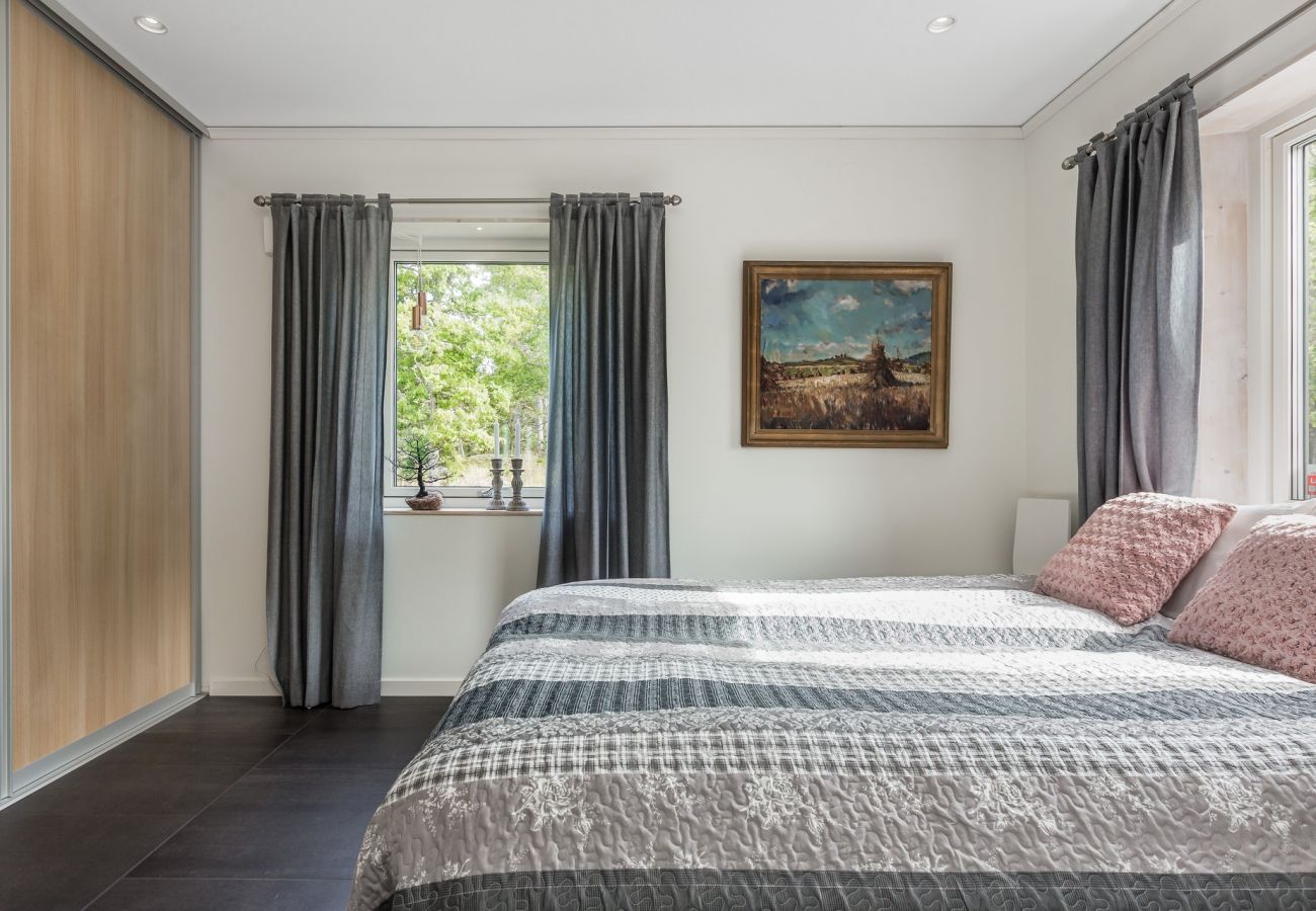 Stuga i Kisa - SE10013