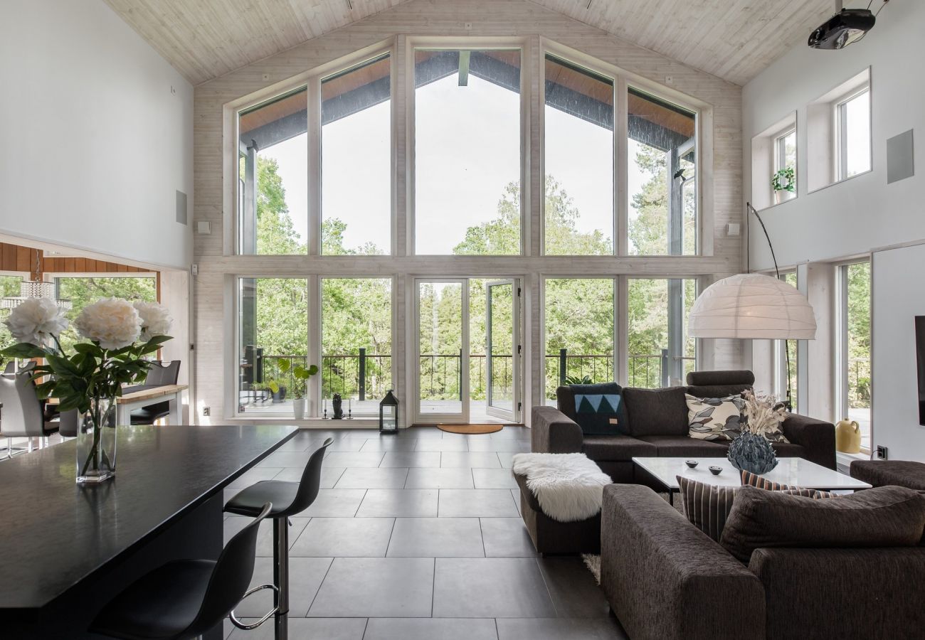 Stuga i Kisa - SE10013