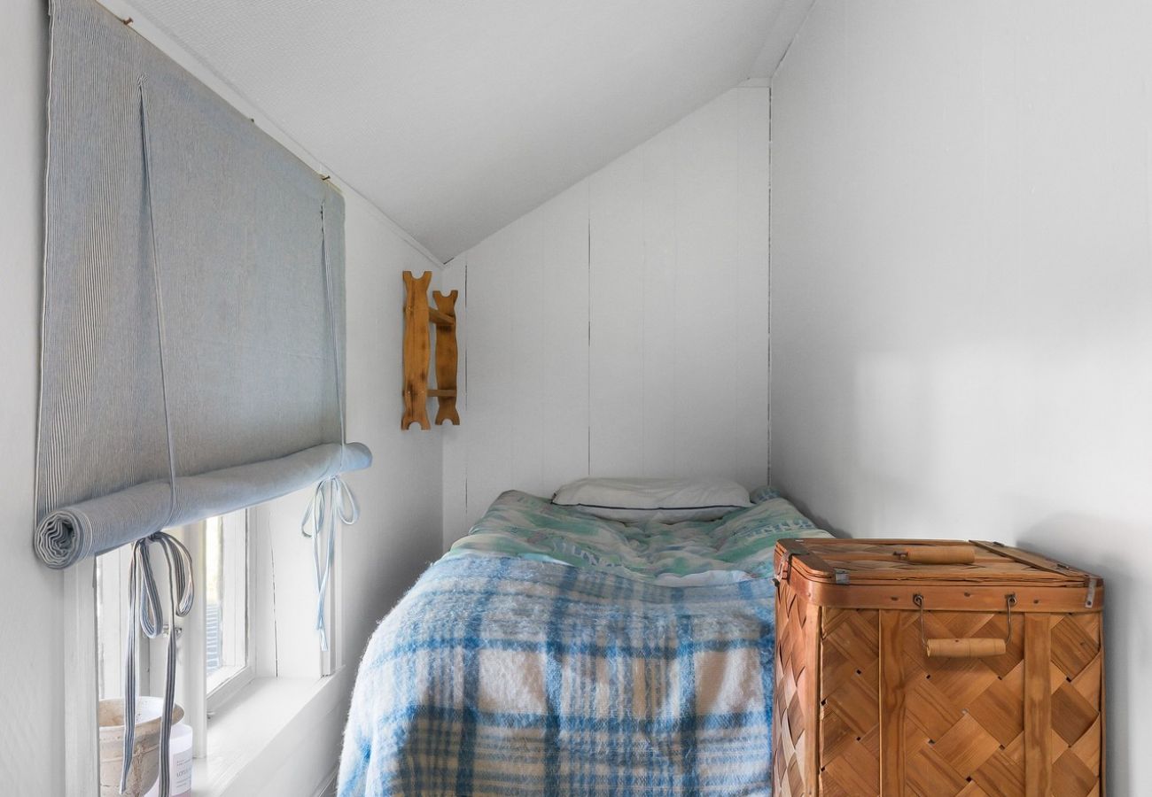 Stuga i Vikarbyn - SE19026