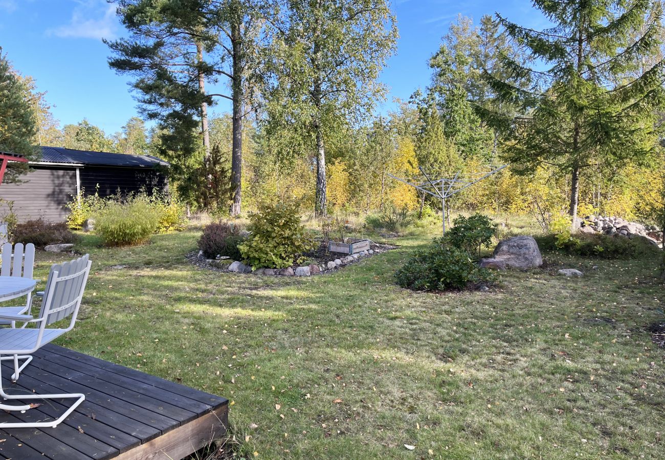 Stuga i Mönsterås - SE05013