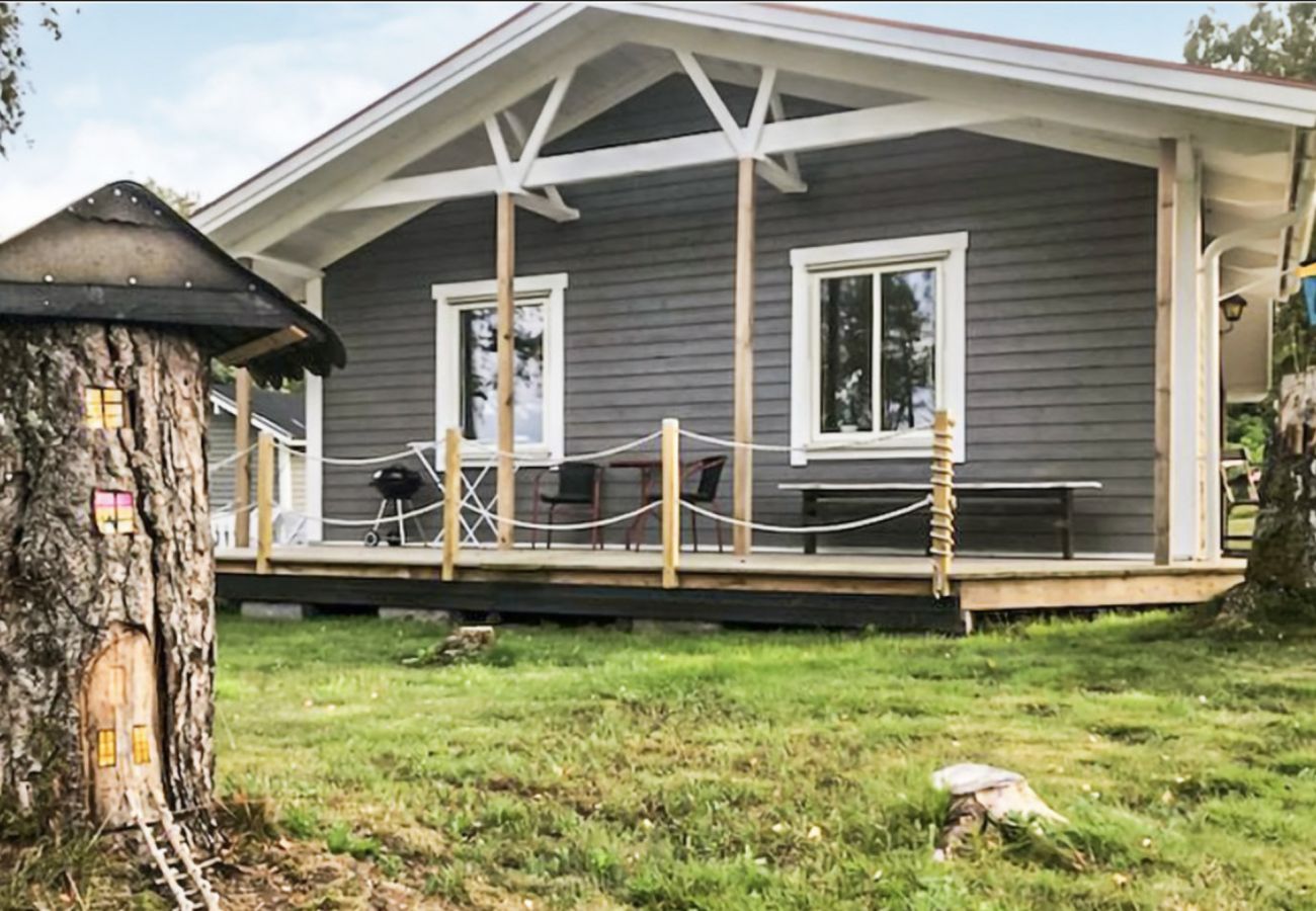 Stuga i Ljungskile - SE09031