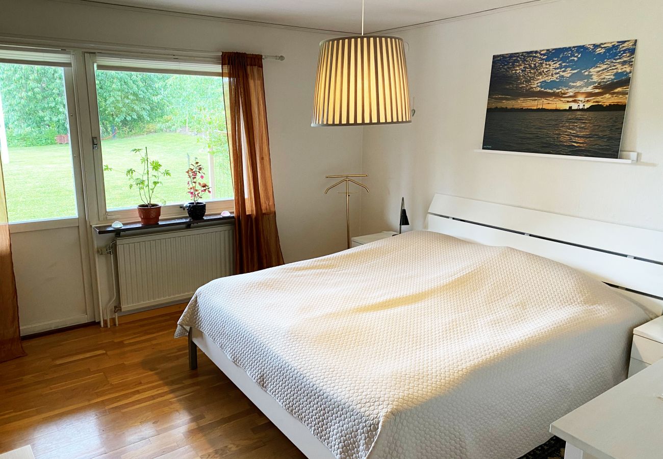 Stuga i Varnhem - SE08047