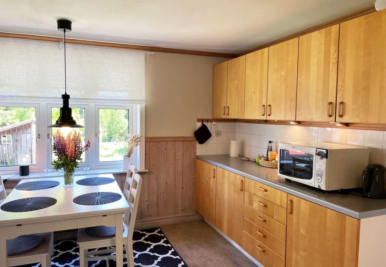 Stuga i Forsheda - SE07042