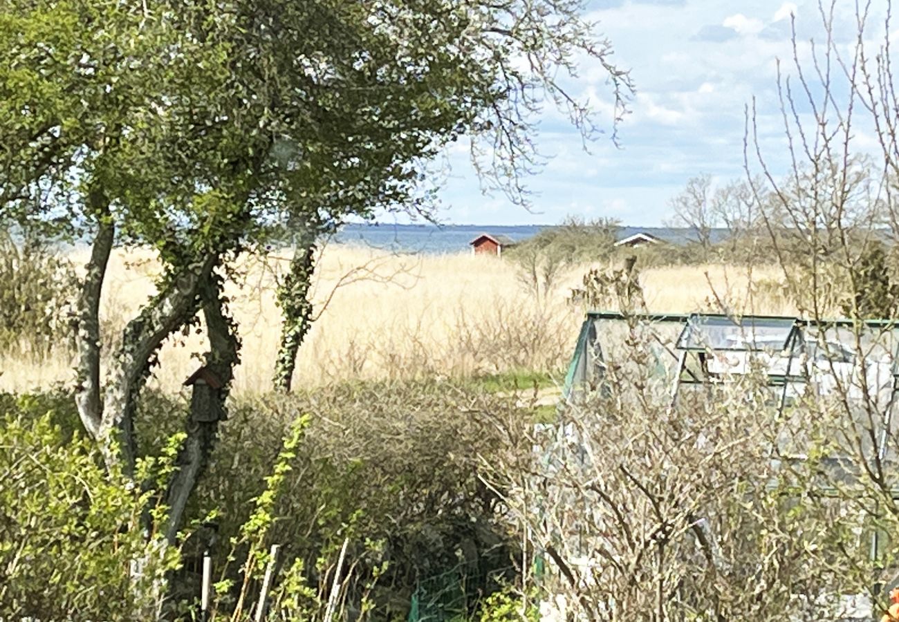 Stuga i Färjestaden - SE04031