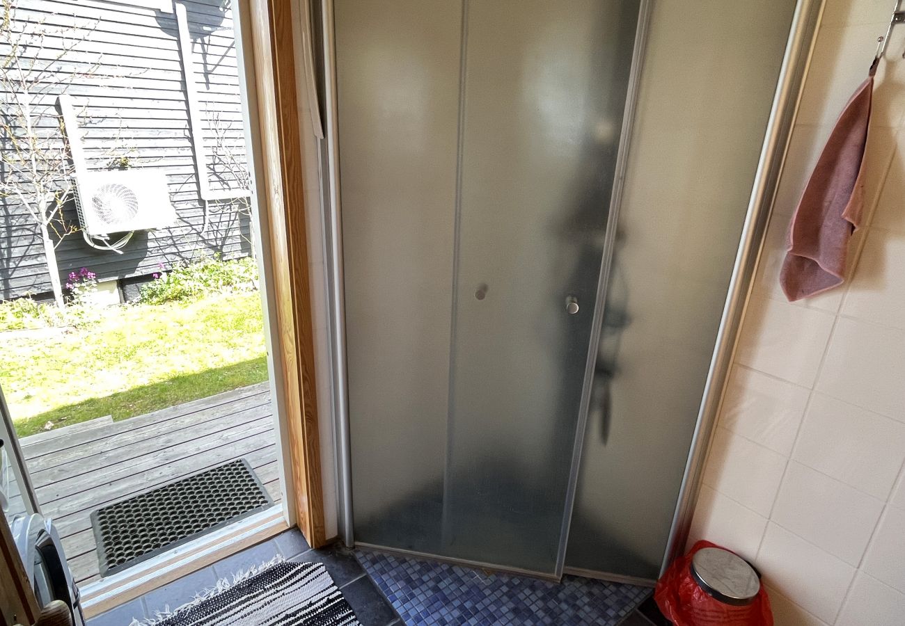 Stuga i Färjestaden - SE04031