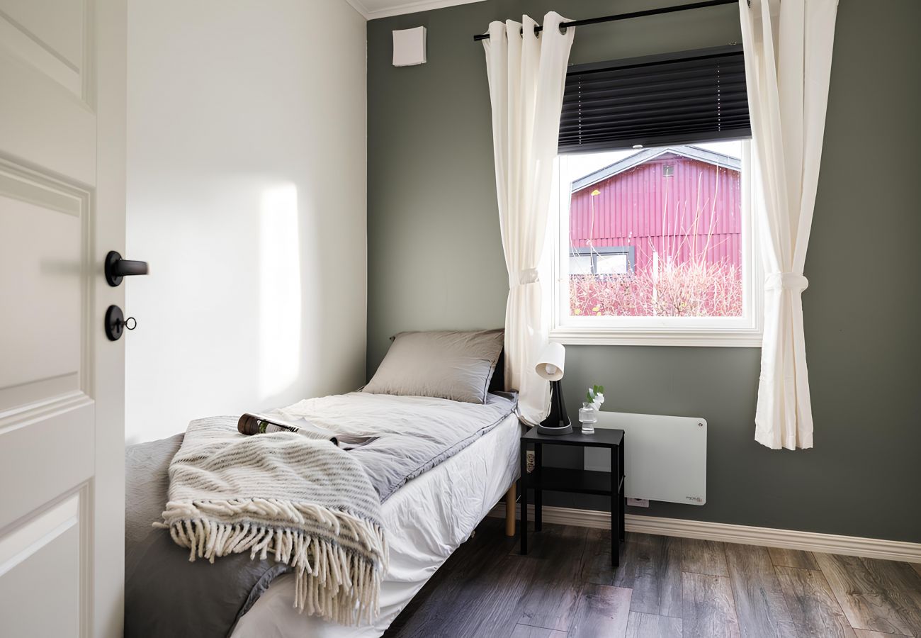 Stuga i Ljungbyholm - SE05039