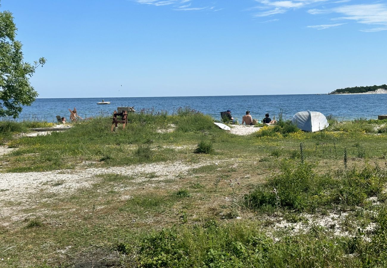 Stuga i Lärbro - SE12022