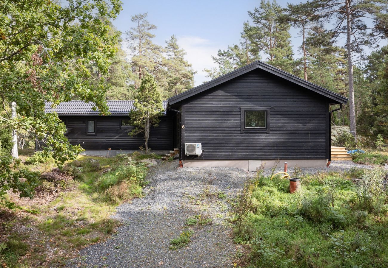 Stuga i Norrtälje - SE13037