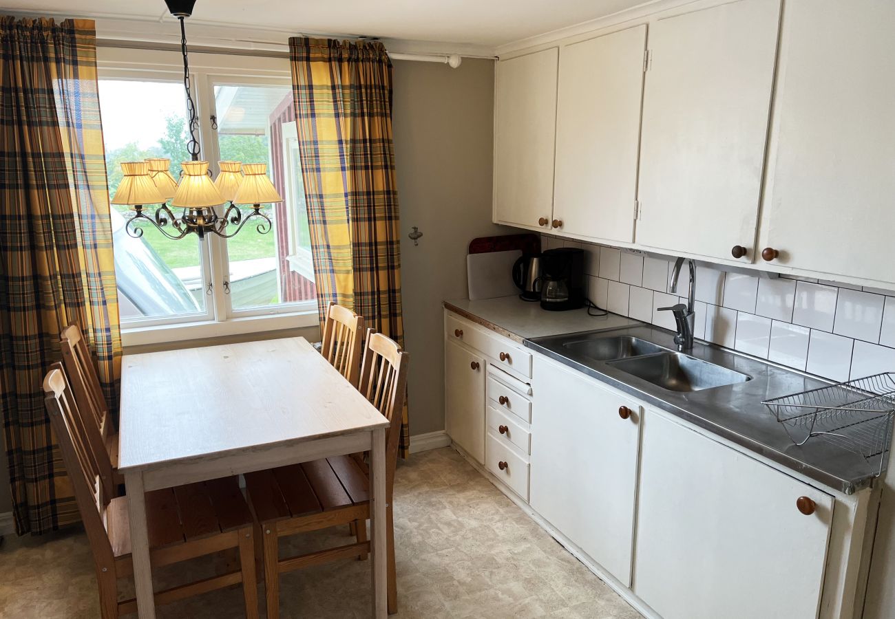 Stuga i Bergkvara - SE05046