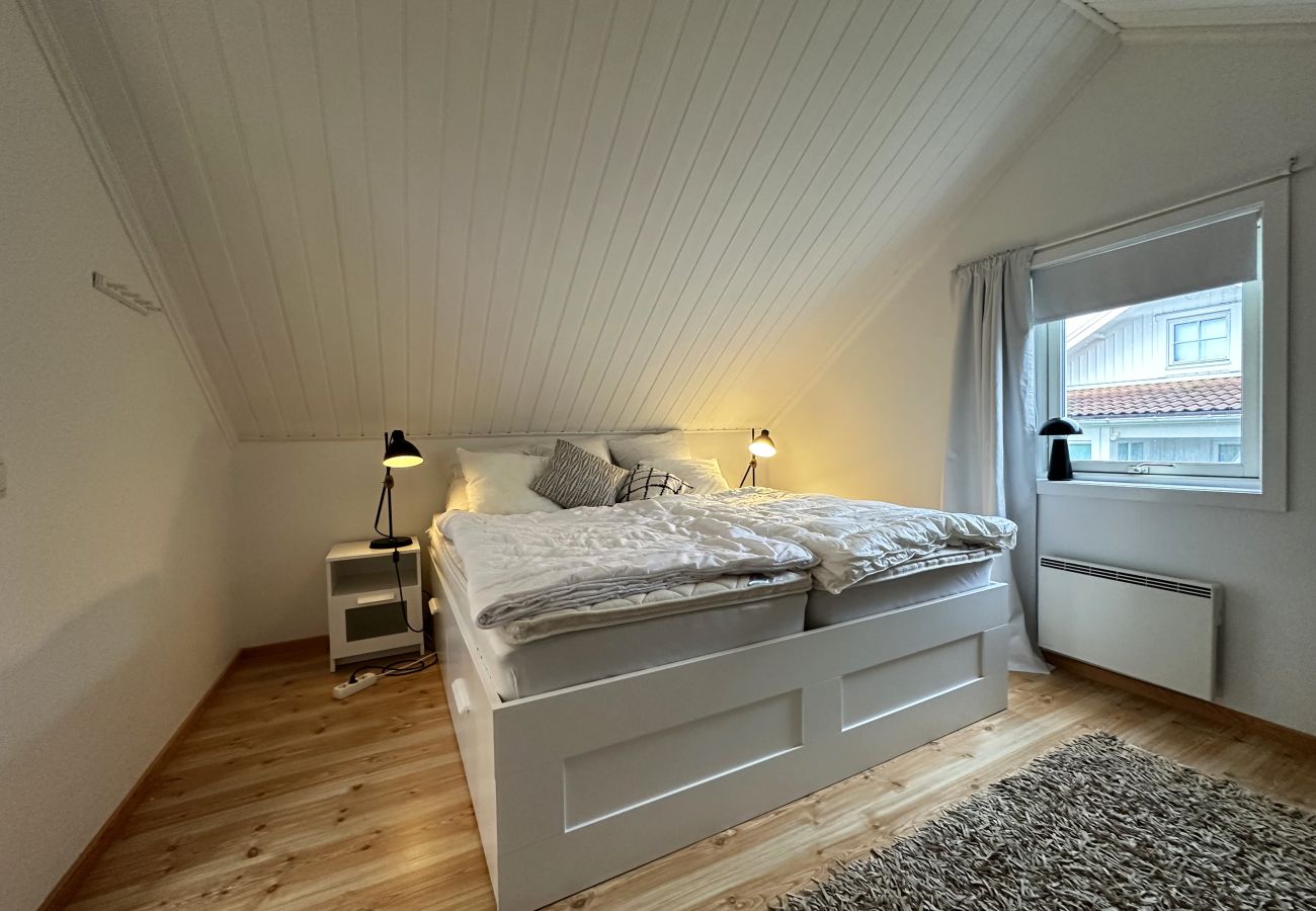 Stuga i Fjällbacka - SE09044