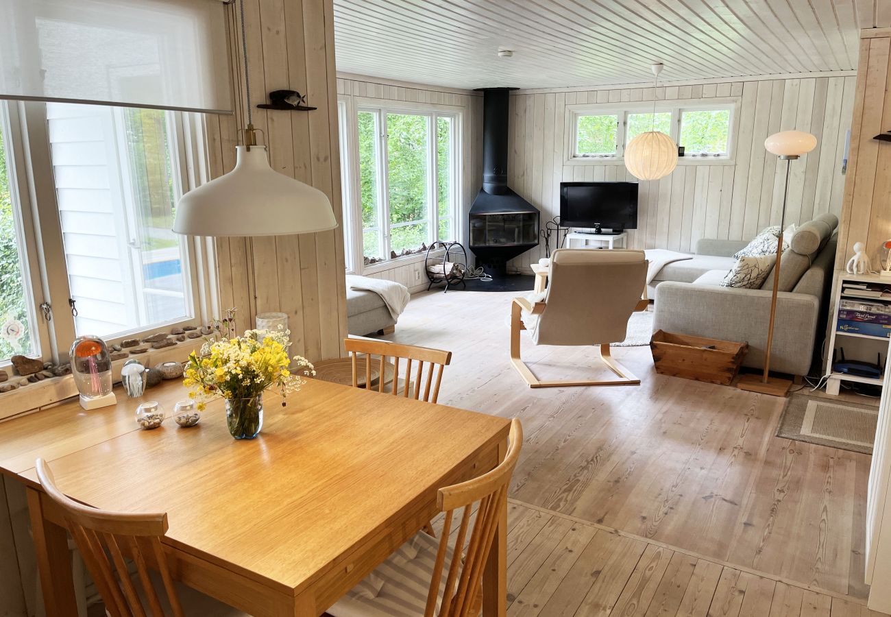 Stuga i Byxelkrok - SE04051