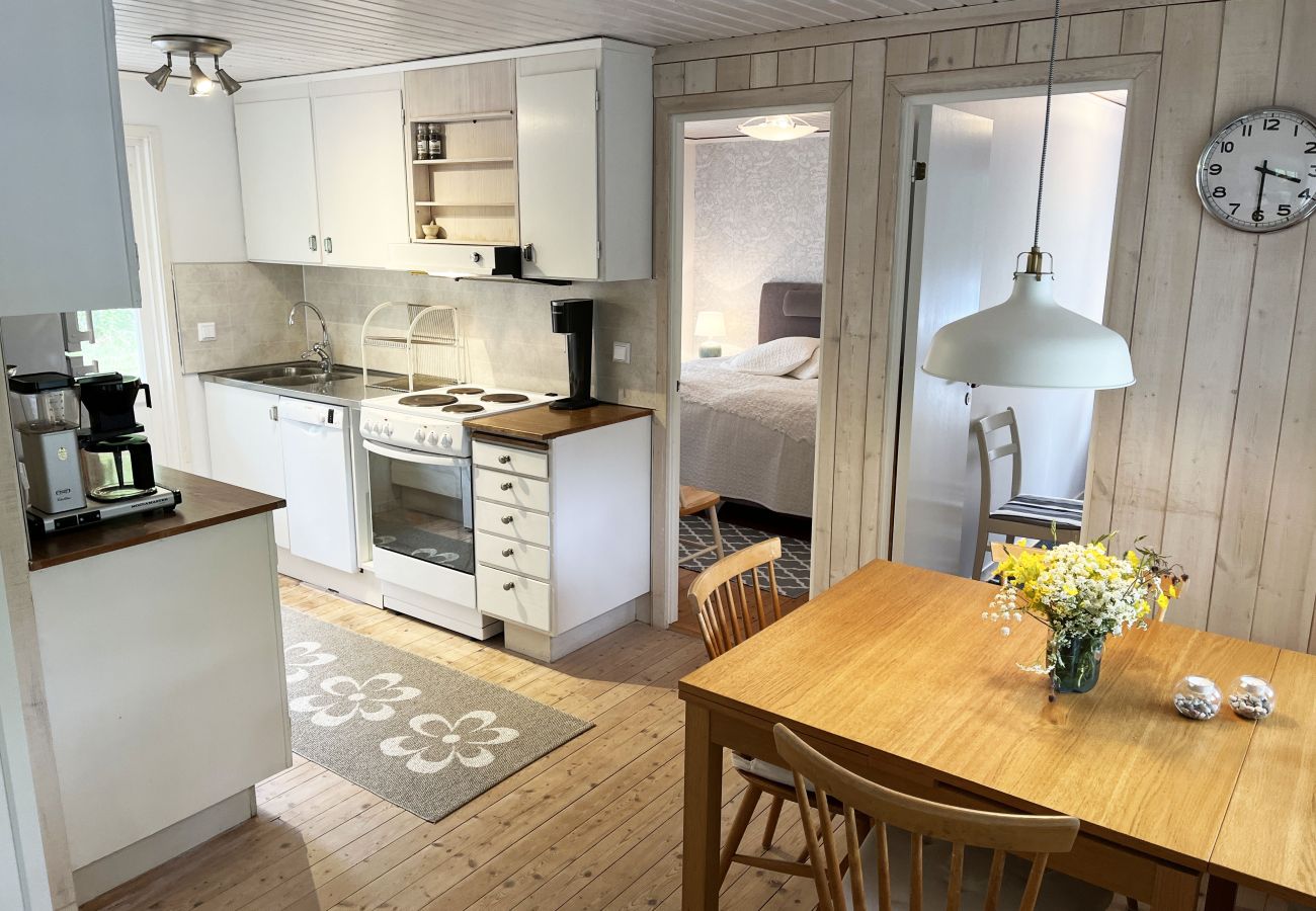 Stuga i Byxelkrok - SE04051