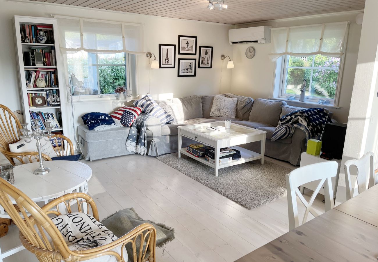 Stuga i Färjestaden - SE04052