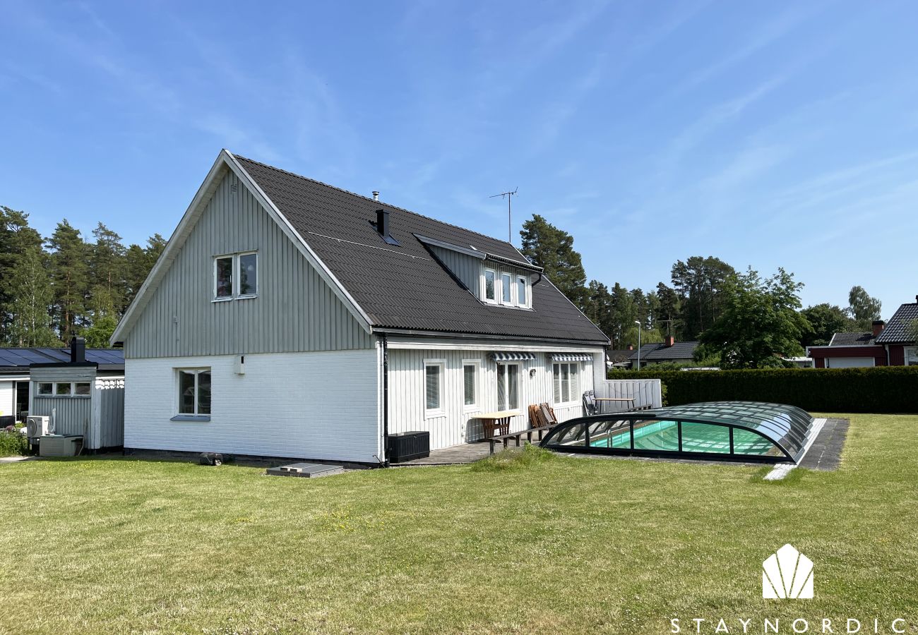 Stuga i Storebro - SE05079