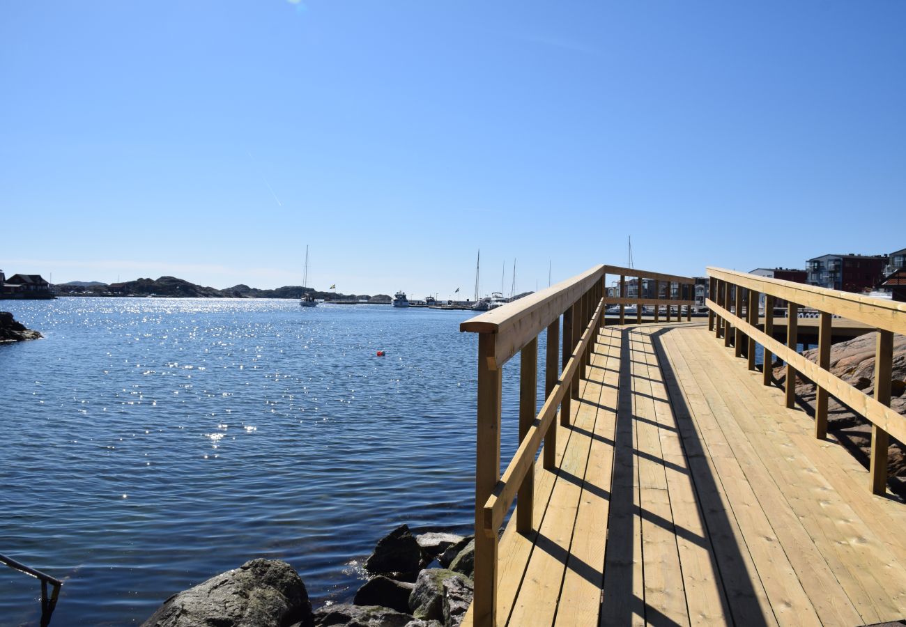 Stuga i Skärhamn - SE09100