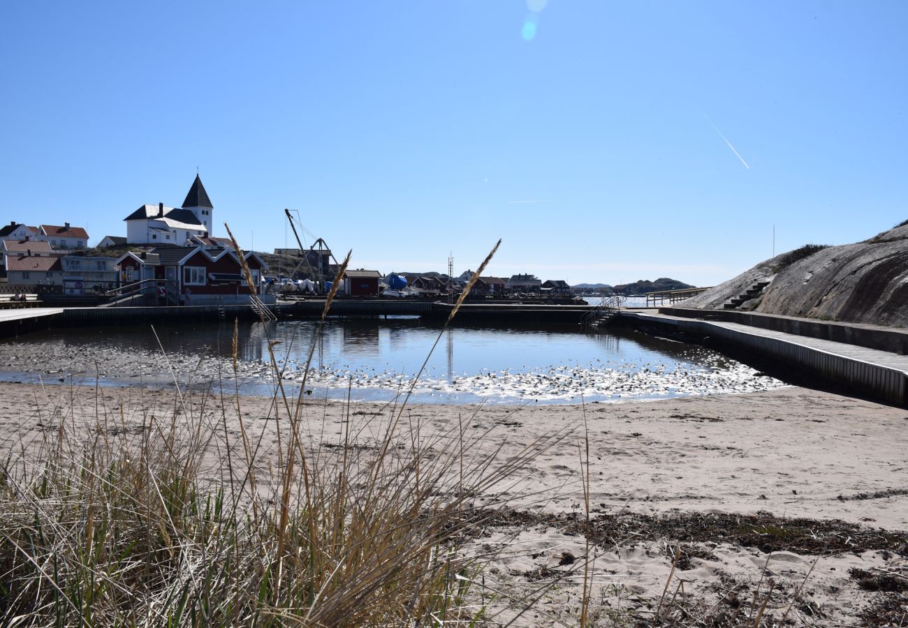 Stuga i Skärhamn - SE09100