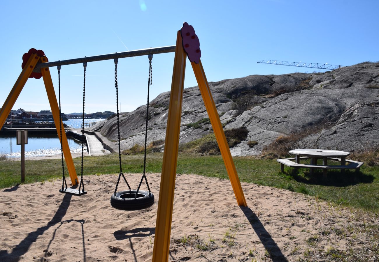 Stuga i Skärhamn - SE09100