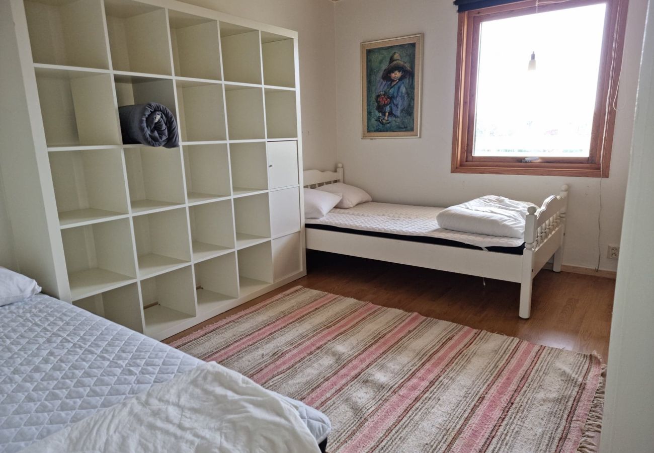 Stuga i Ellös - SE09105