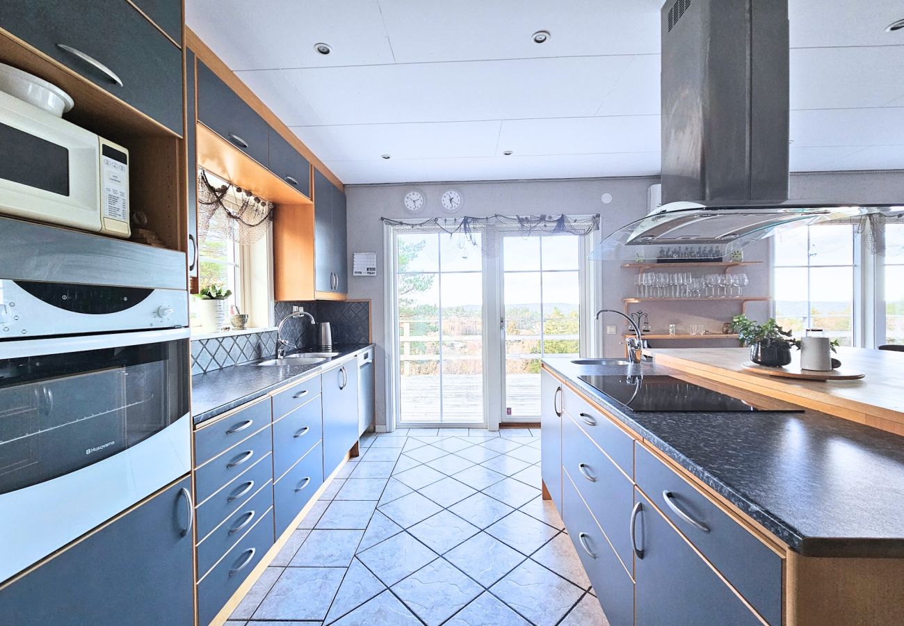 Stuga i Henån - SE09106