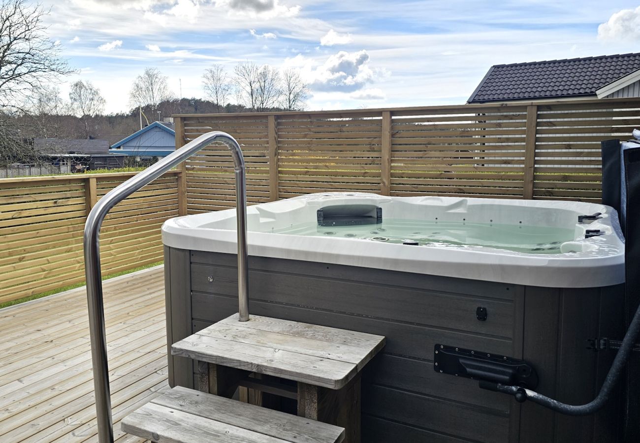 Stuga i Henån - SE09119