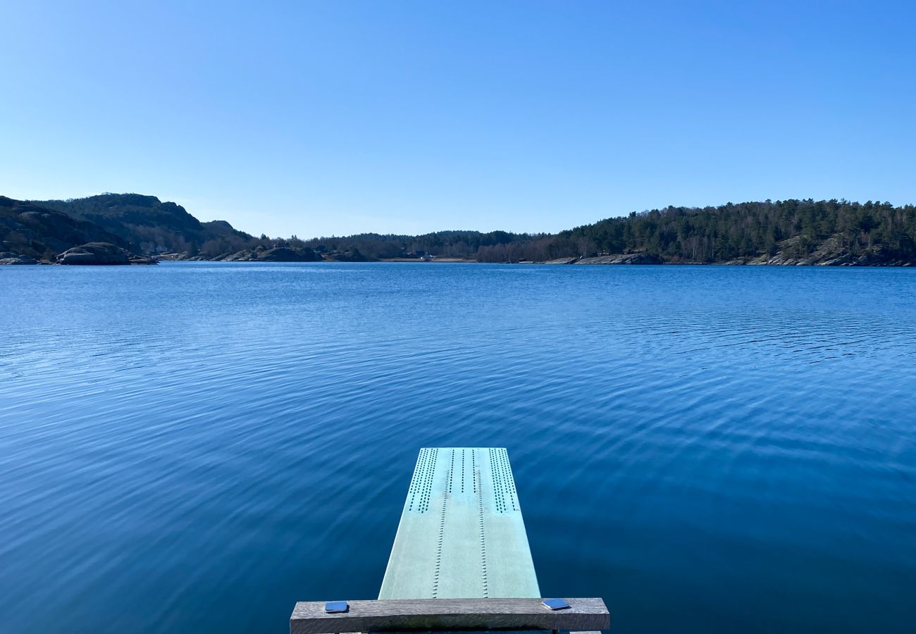 Stuga i Hjälteby - SE09124