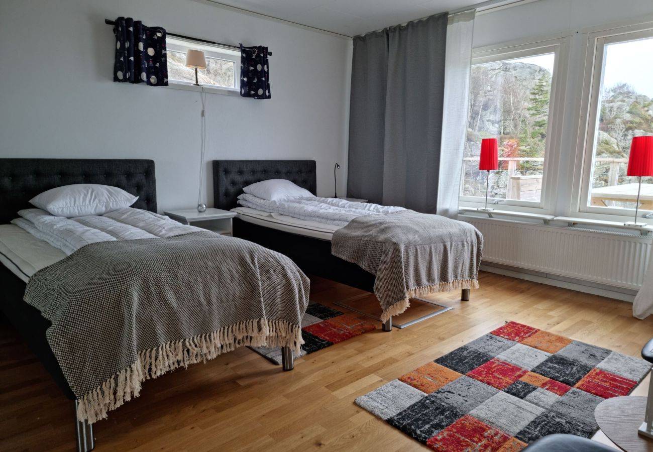 Stuga i Ellös - SE09125