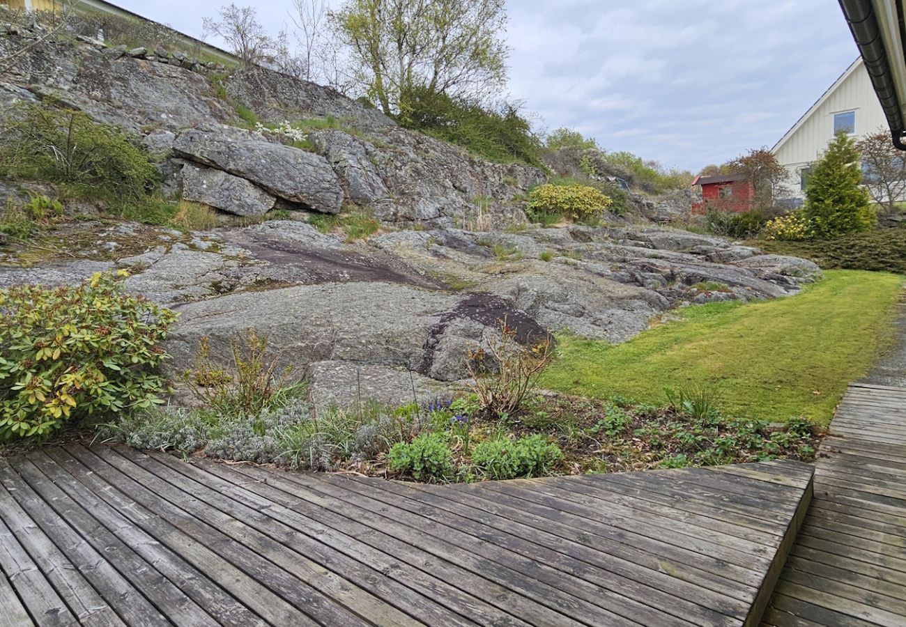 Stuga i Ellös - SE09113