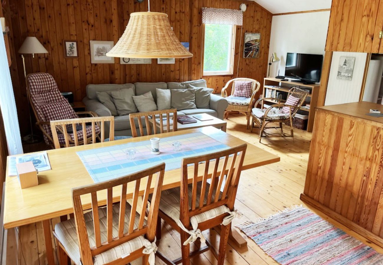 Stuga i Lärbro - SE12056