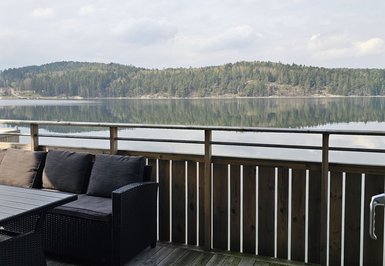 Stuga i Munkedal - SE09080