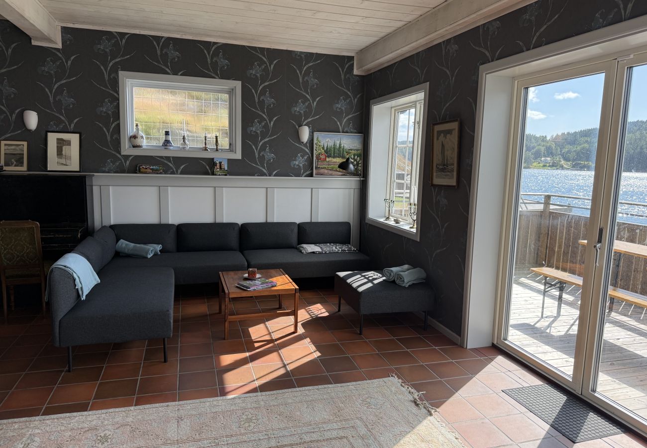 Stuga i Munkedal - SE09080