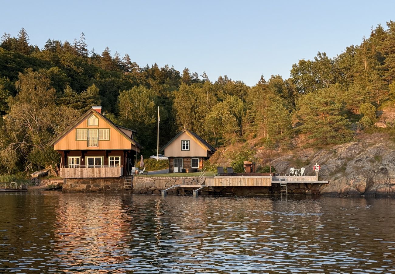 Stuga i Munkedal - SE09080