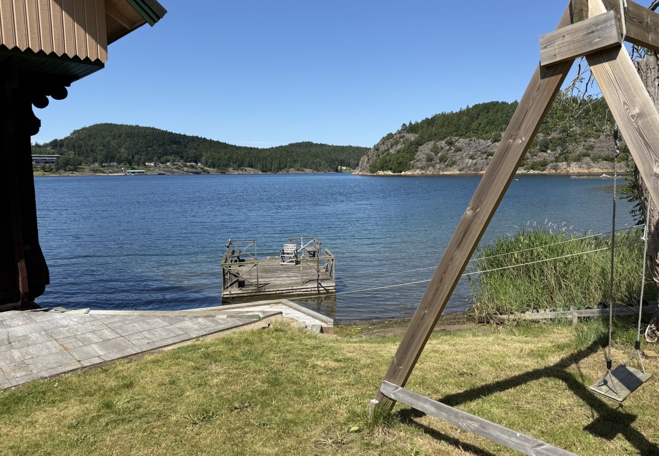Stuga i Munkedal - SE09080
