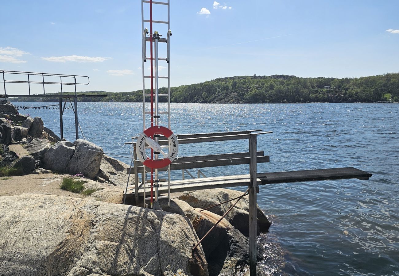 Stuga i Henån - SE09146