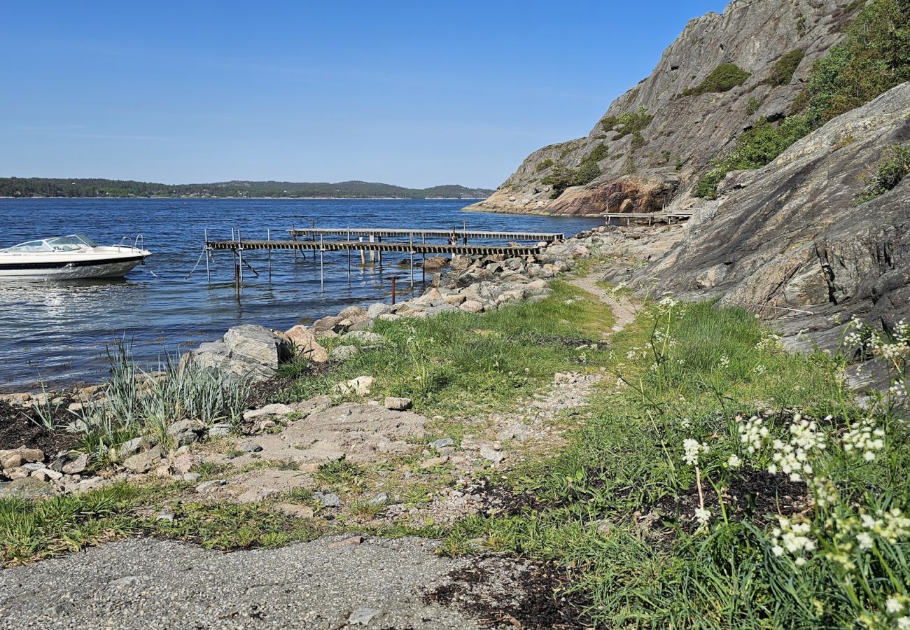 Stuga i Uddevalla - SE09160