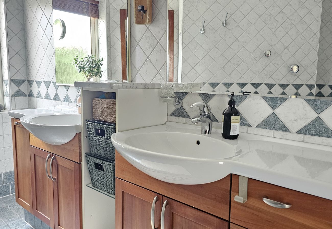 Stuga i Myggenäs - SE09144