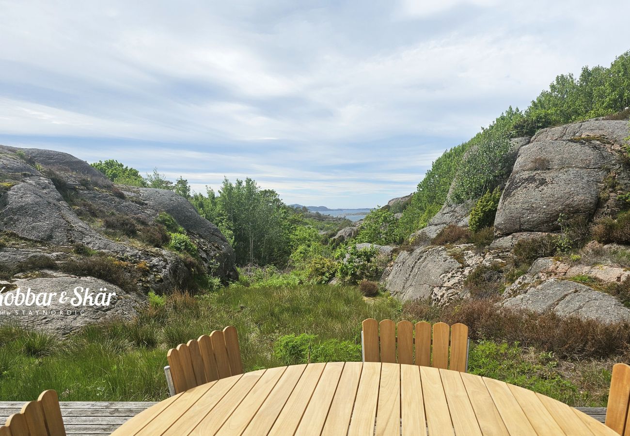 Stuga i Hjälteby - Skärgårdshus bland Bohusläns klippor | SE09181
