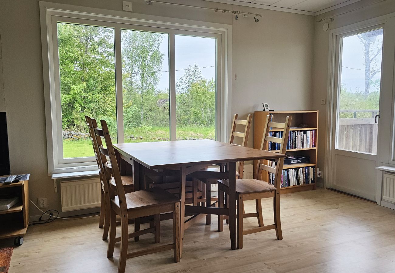 Stuga i Kållekärr - Charmigt familjehus i Säby på Tjörn | SE09174