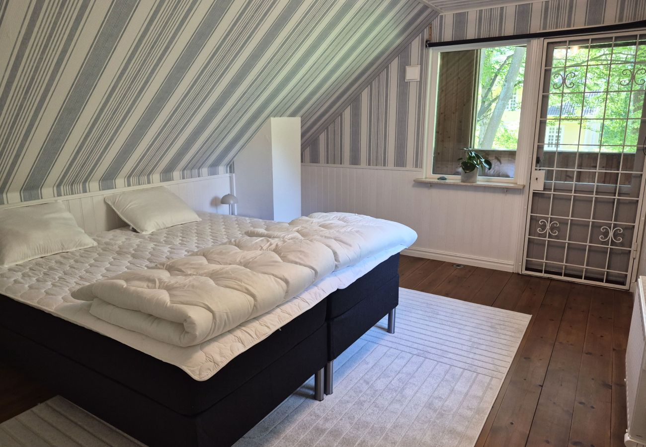 Stuga i Ystad - Exclusive holiday home in Sandskogen – 150 meters to sandy beach |SE01084