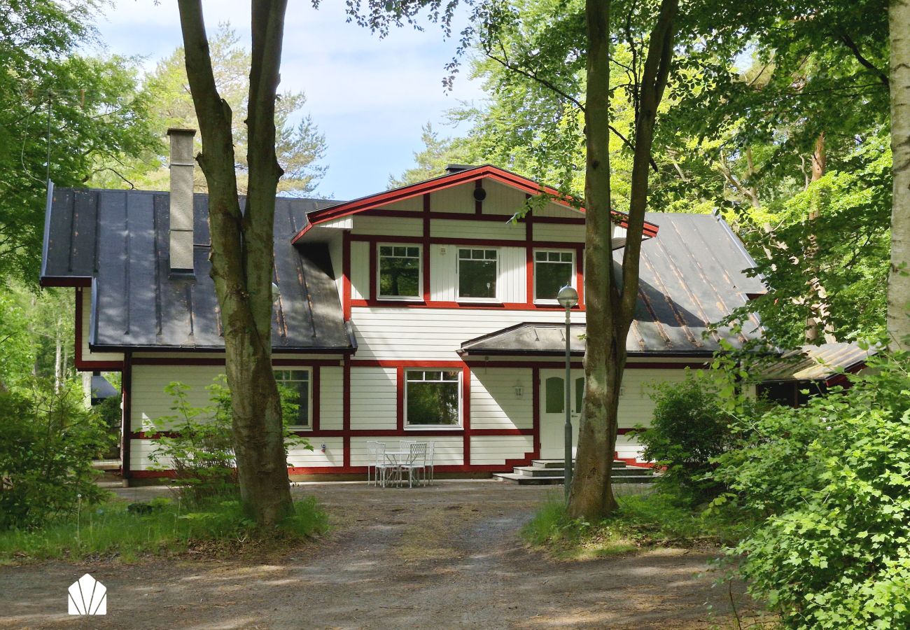 Stuga i Ystad - Exclusive holiday home in Sandskogen – 150 meters to sandy beach |SE01084