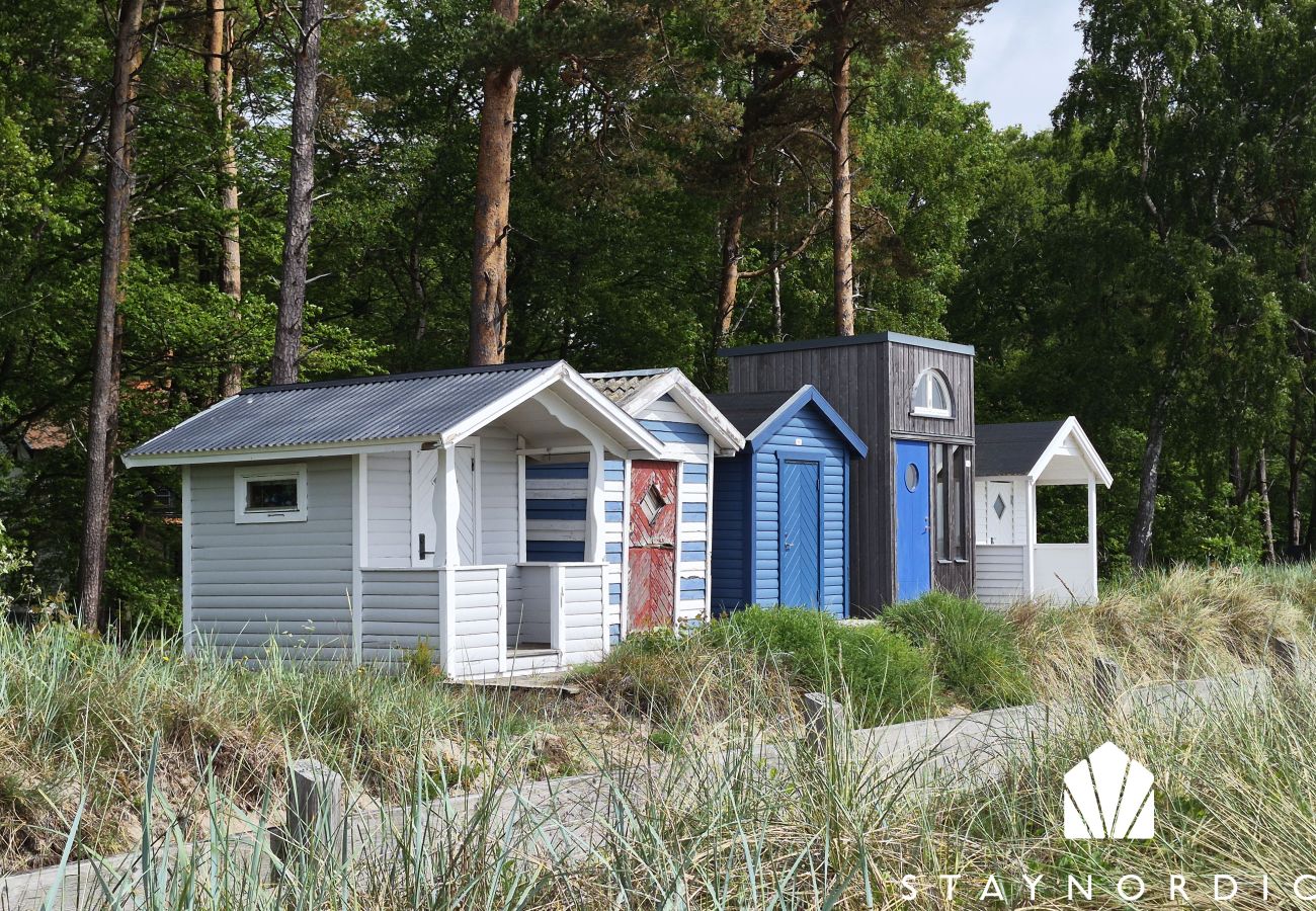 Stuga i Ystad - Exclusive holiday home in Sandskogen – 150 meters to sandy beach |SE01084