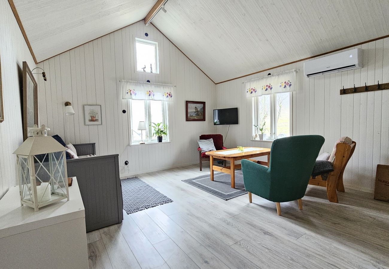 Stuga i Fagerfjäll - Lantlig stuga nära hav | SE09187