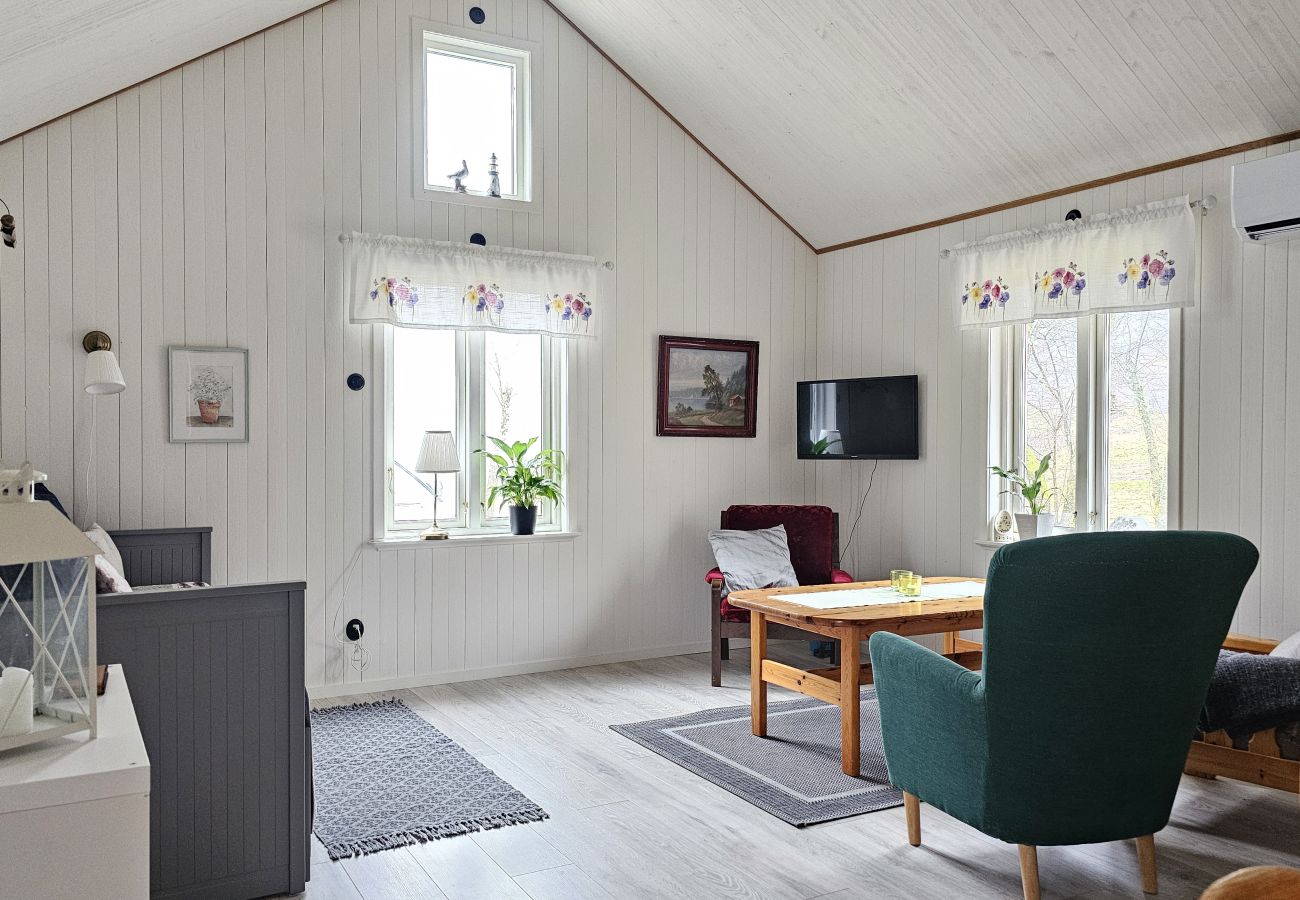 Stuga i Fagerfjäll - Lantlig stuga nära hav | SE09187